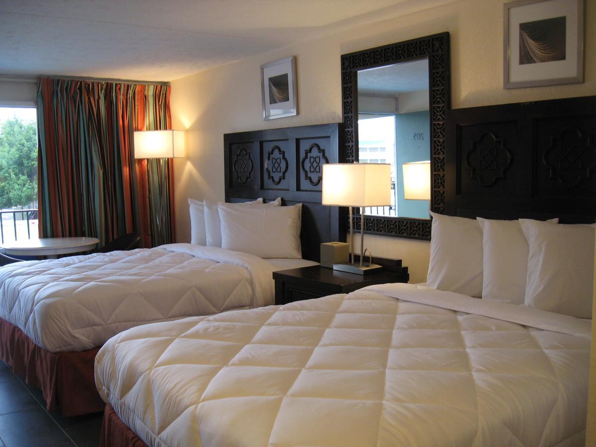 Ocean Breeze Motel Myrtle Beach Bagian luar foto